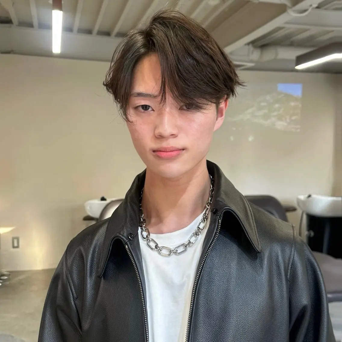 ショート メンズ カット ハイトーン×似合わせ 🌱中川慎之介のヘアスタイル
