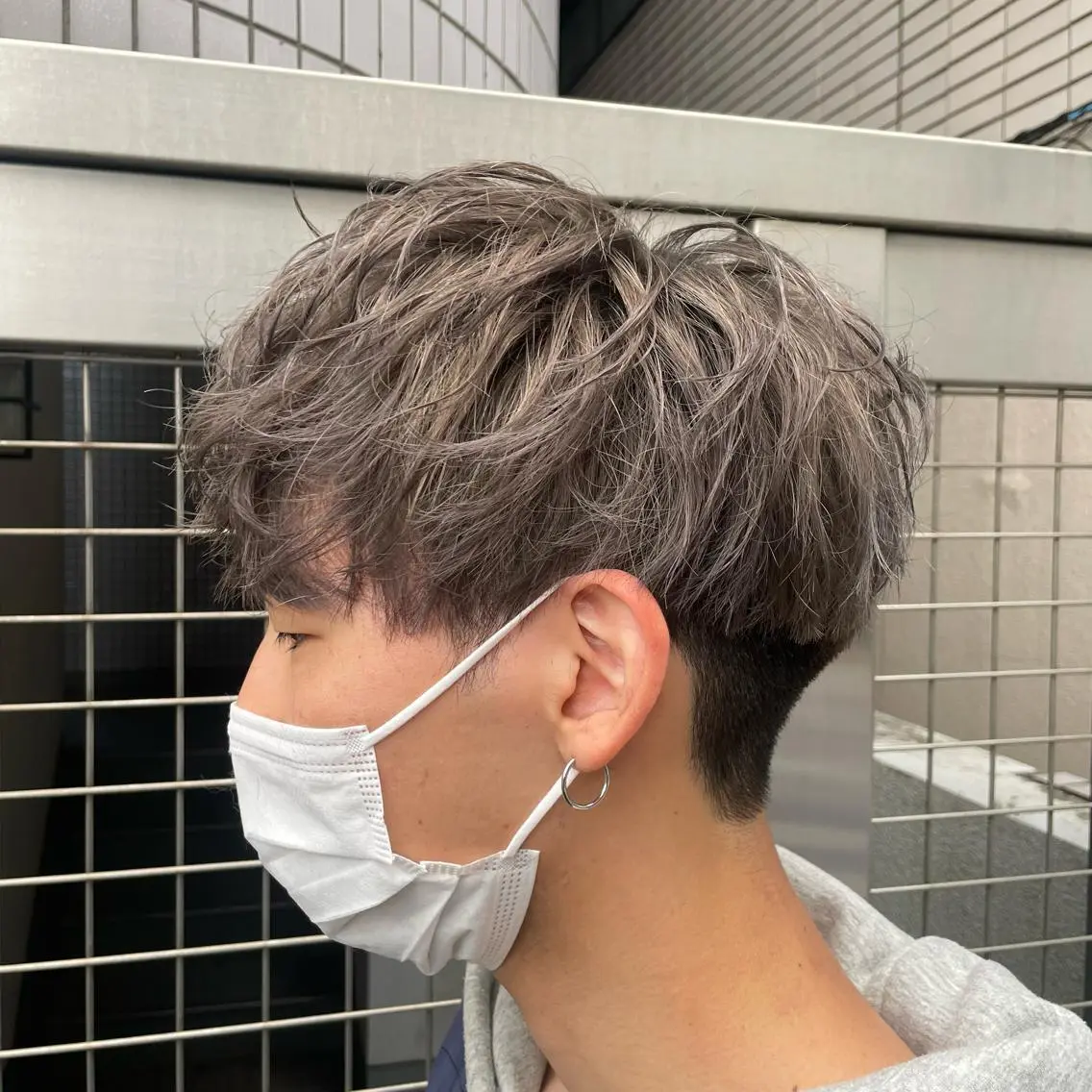 【ダメージケア】メンズカット＋ケアブリーチ＋カラー［施術時間180分］最終受付17:00の写真