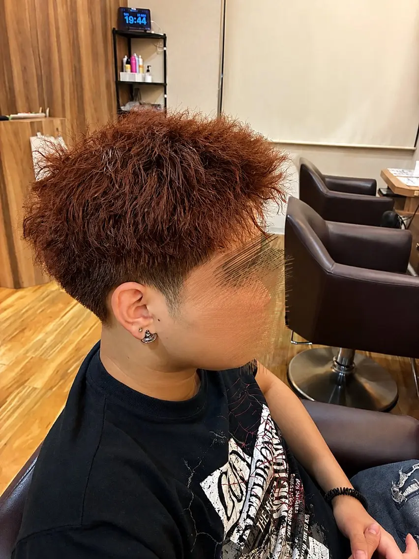 メンズ メンズブリーチ 永山 ありやのヘアスタイル