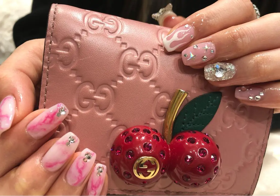 ネイル ハンドネイル パラあり！フィルイン 美フォルムのネイルデザイン