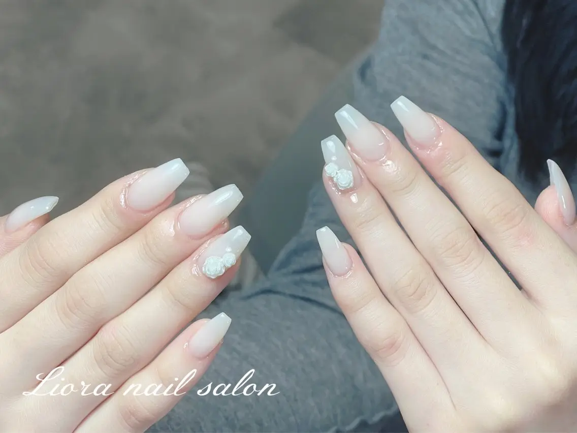 ネイル チークネイル フットネイル フレンチネイル ジェルネイル ガーリー ハンドネイル Liora ネイル スカルプ専門店のネイルデザイン