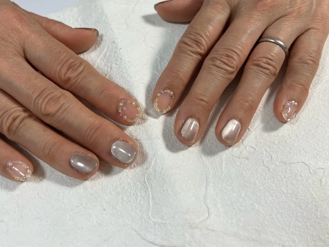 ネイル オーロラネイル フットネイル フレンチネイル ジェルネイル 韓国ネイル ハンドネイル kiki nail たまプラーザのネイルデザイン