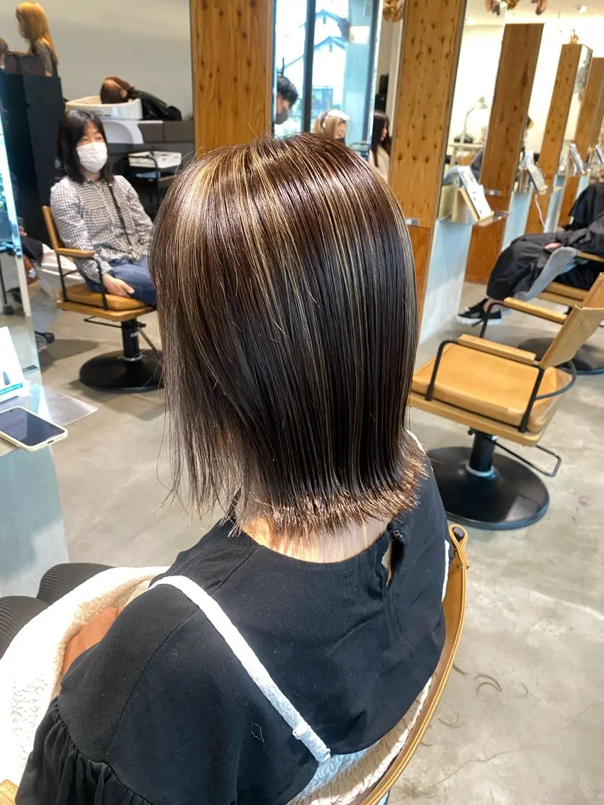 ミディアム カラー ヘアカラー トリートメント 透明感カラー 天羅のヘアスタイル