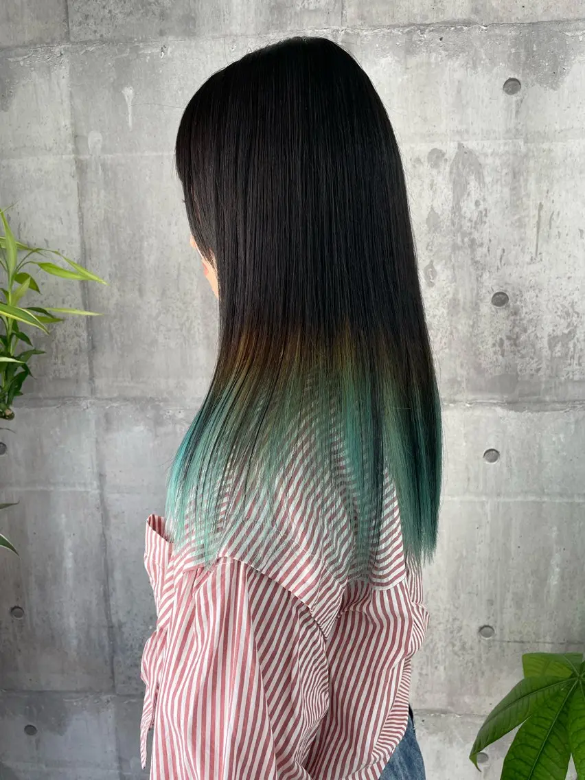 セミロング パーマ 縮毛矯正 錦 茉李 @lm.mari03のヘアスタイル