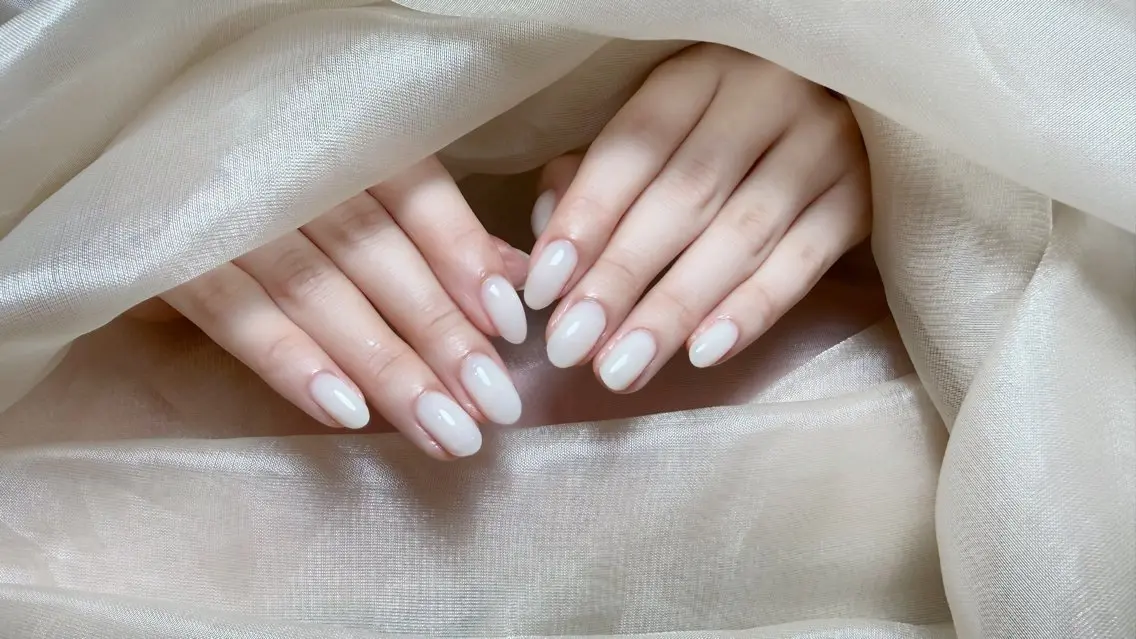 ネイル チークネイル 長さ出し フレンチネイル ジェルネイル 韓国ネイル ハンドネイル Lucky Nail Salon❶のネイルデザイン