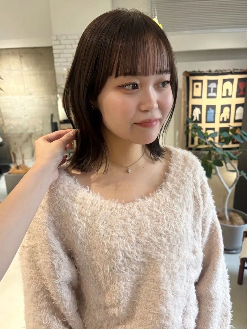 ミディアム カラー ベージュカラー ボブ 外ハネヘア カット ヘアカラー トリートメント yuki ♡のヘアスタイル