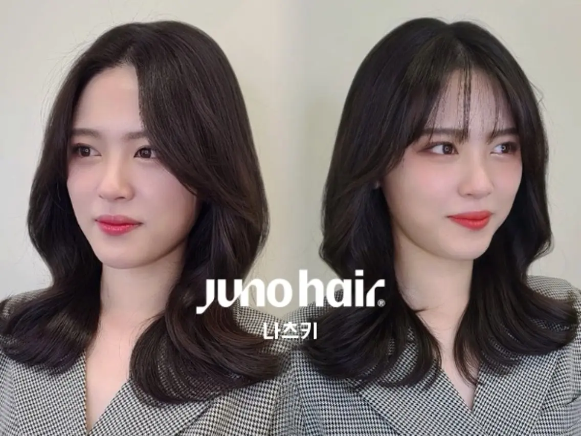 セミロング パーマ 韓国風ヘア レイヤーカット 小顔カット ストレートパーマ カット パーマ 韓国レイヤー🪽 無重力パーマナツキのヘアスタイル