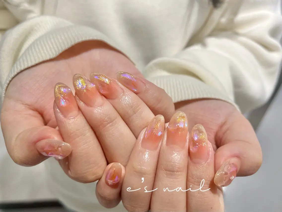 ネイル ハンドネイル ハンドケア e’s nail Lumièreのネイルデザイン