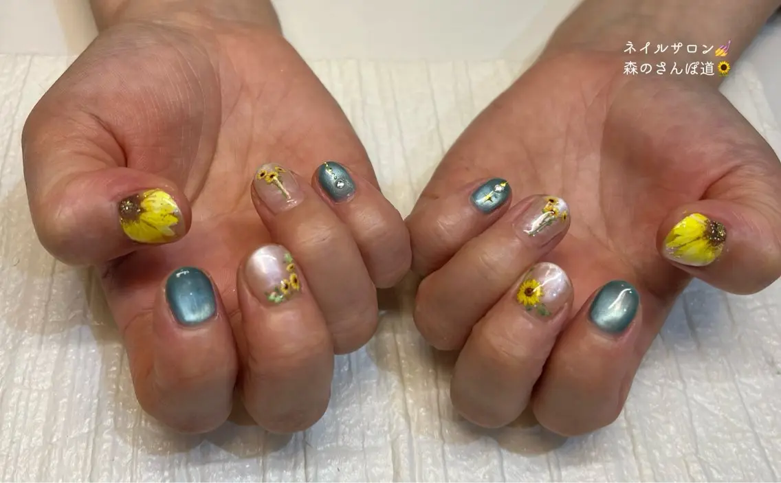 ネイル ハンドネイル ショートネイル 森のさんぽ道のネイルデザイン