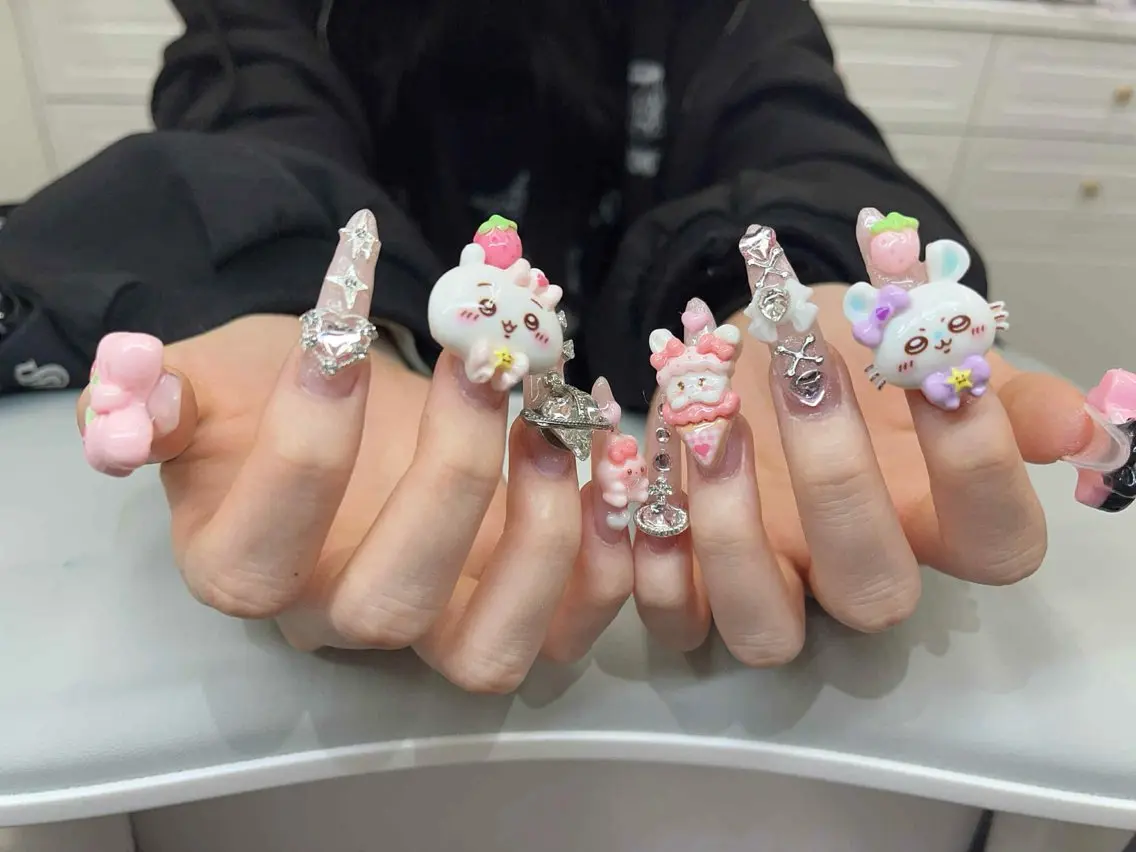 ネイル ハンドネイル Minette nailHuongのネイルデザイン