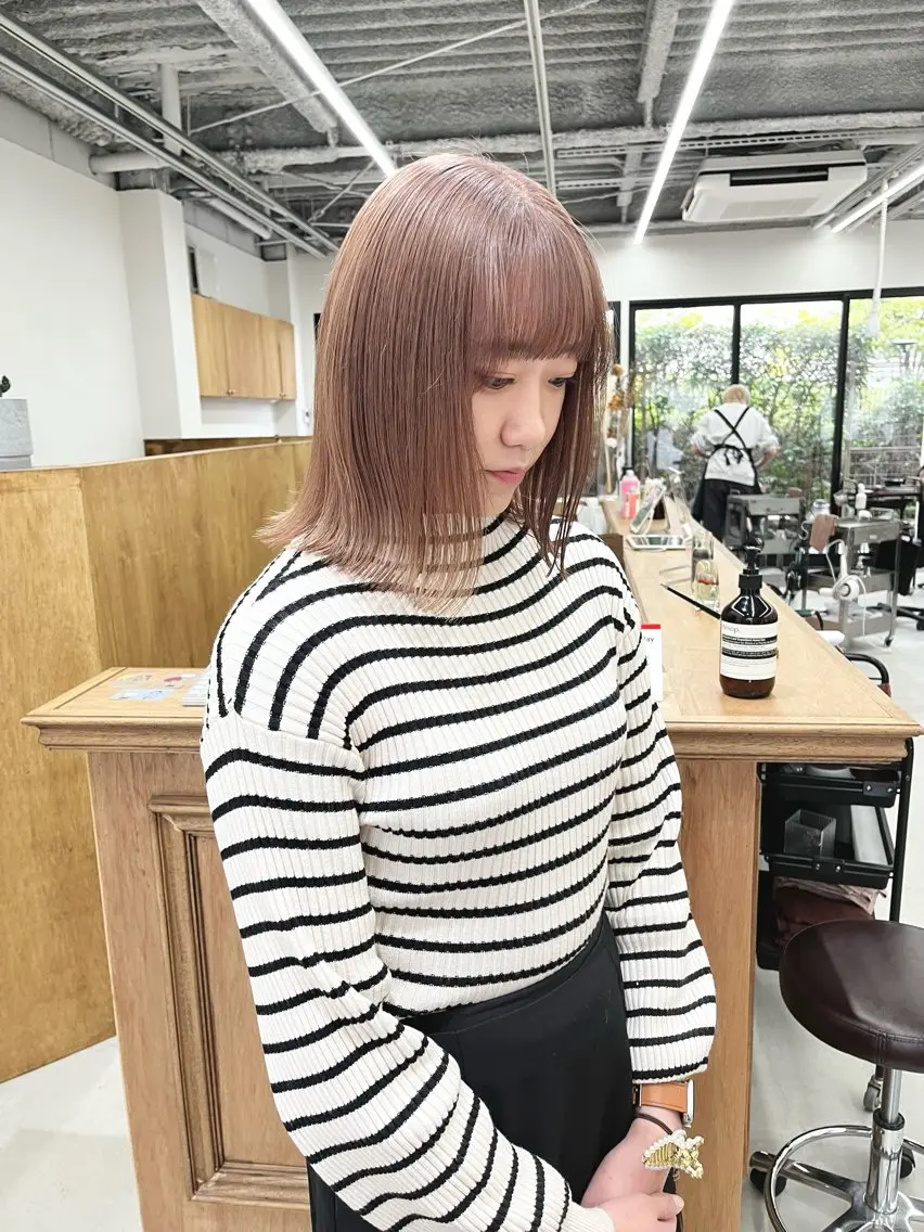 ミディアム カラー ヘアアレンジ ブリーチ ena/ブリーチなし 透明感・レイヤー🎀のヘアスタイル