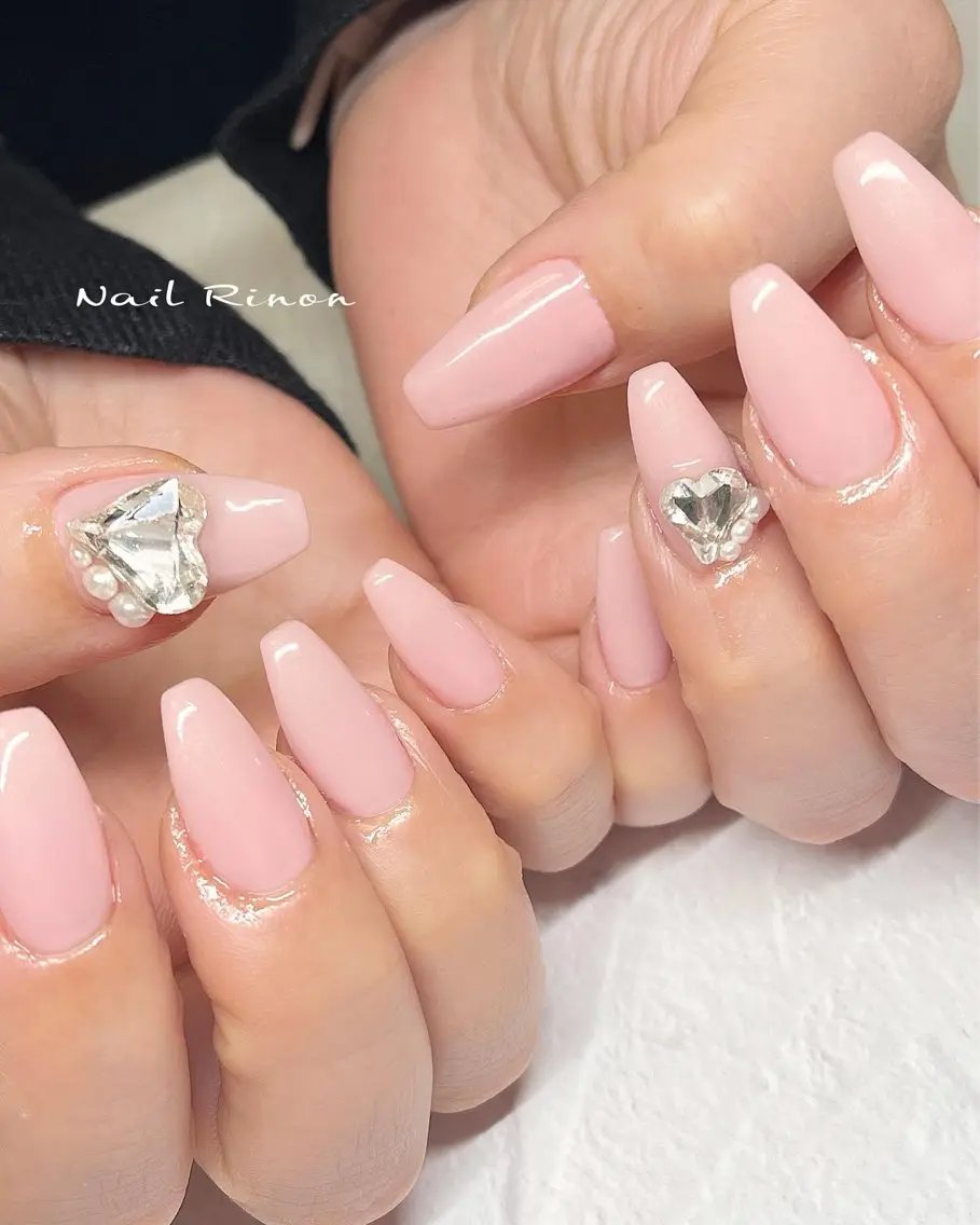 ネイル バレンタイン ハンドネイル Nail Rinonのネイルデザイン
