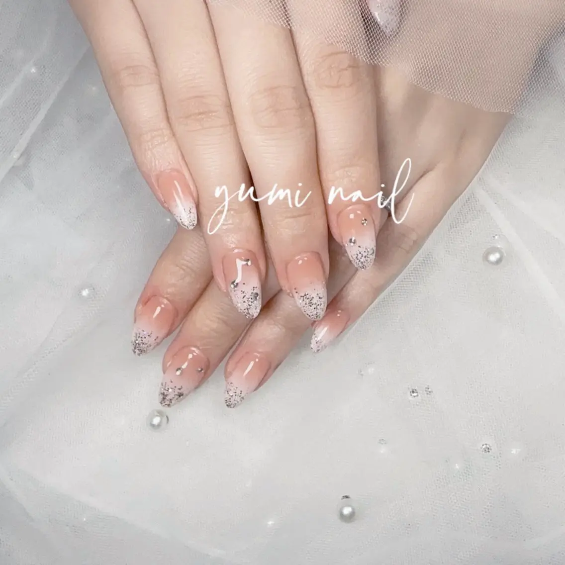 ネイル ハンドネイル 𝐲𝐮𝐦𝐢🎀 長さ出しデザイン専門のネイルデザイン