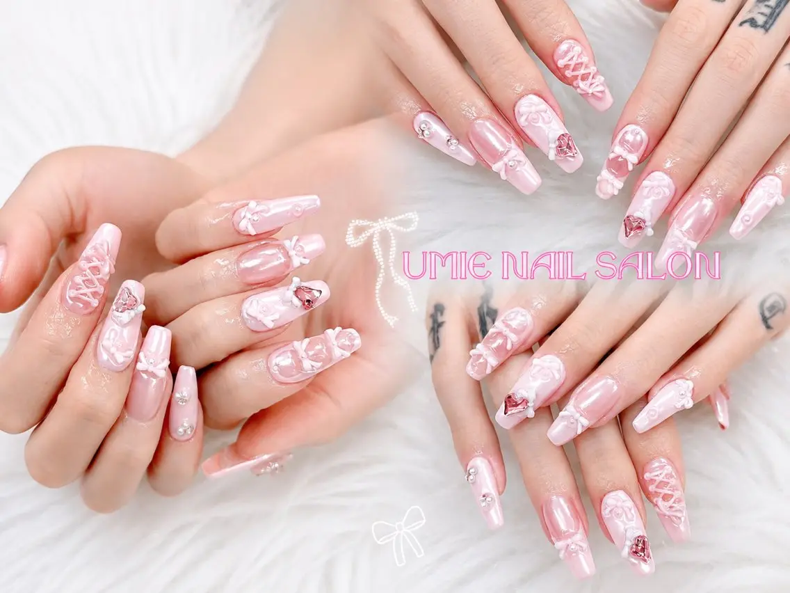 ネイル フットネイル フレンチネイル ジェルネイル ガラスフレンチ マグネットネイル UMIE NAIL SALONのネイルデザイン