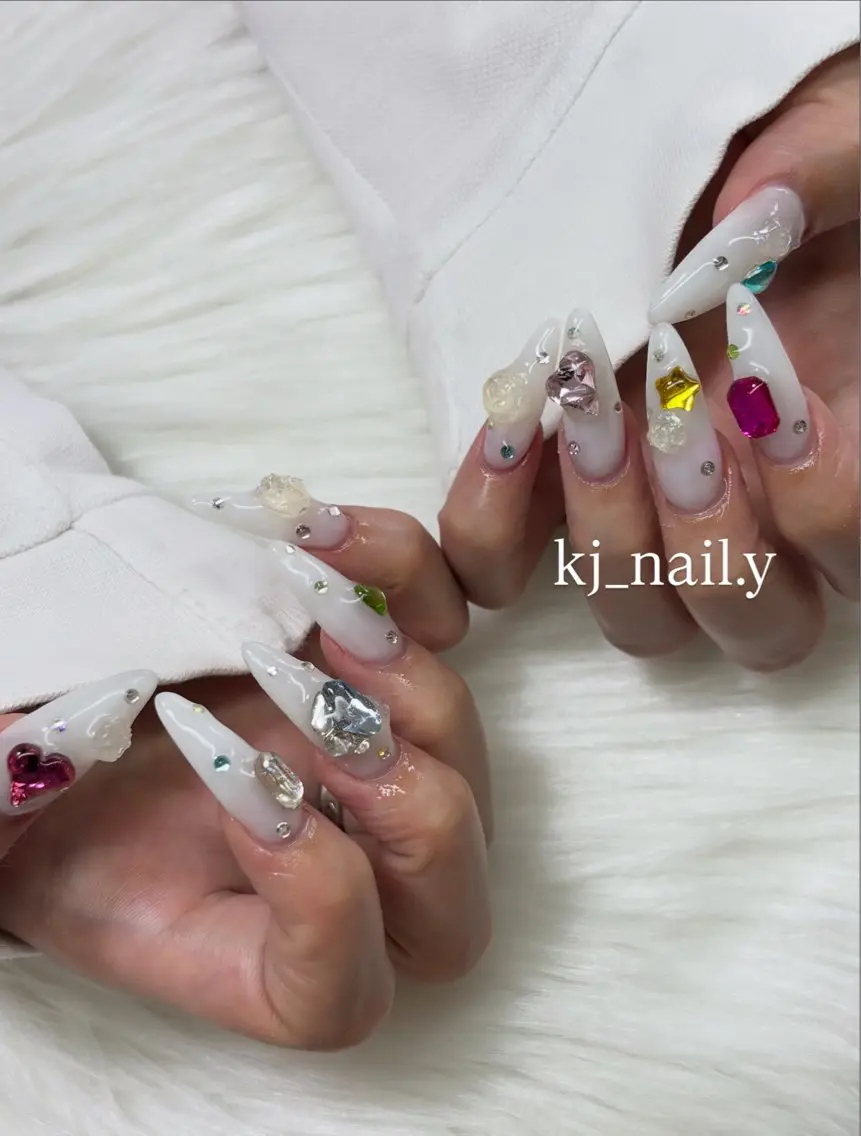 ネイル kajitani yukinaのネイルデザイン