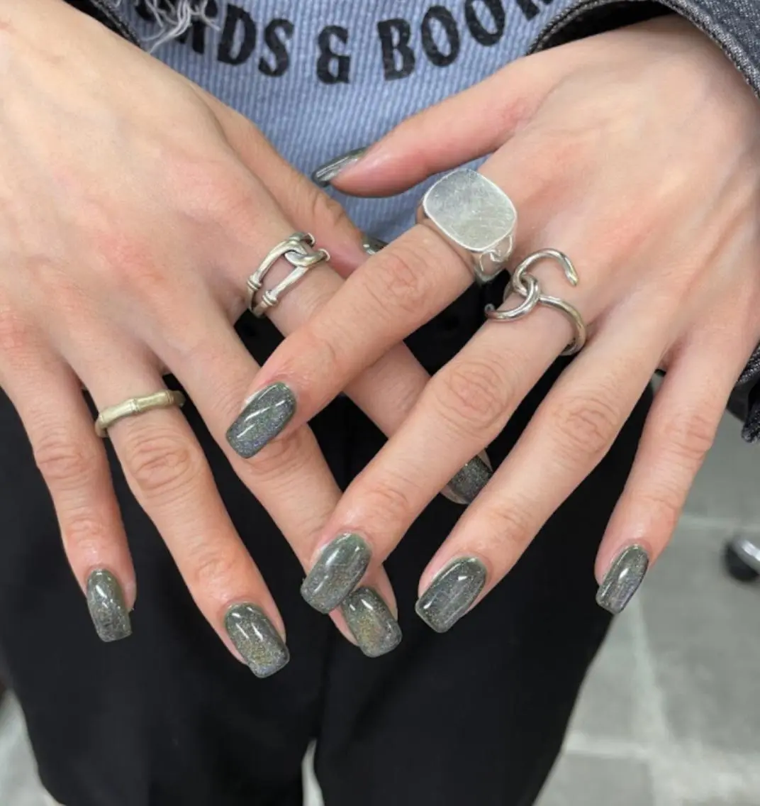 ネイル アートネイル ジェルネイル マグネットネイル ニュアンスネイル スカルプネイル nailstudio eviz新宿店のネイルデザイン