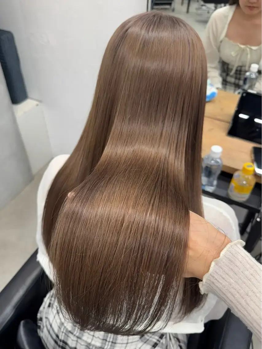 ロング カラー マナ /透明感カラー🩰のヘアスタイル