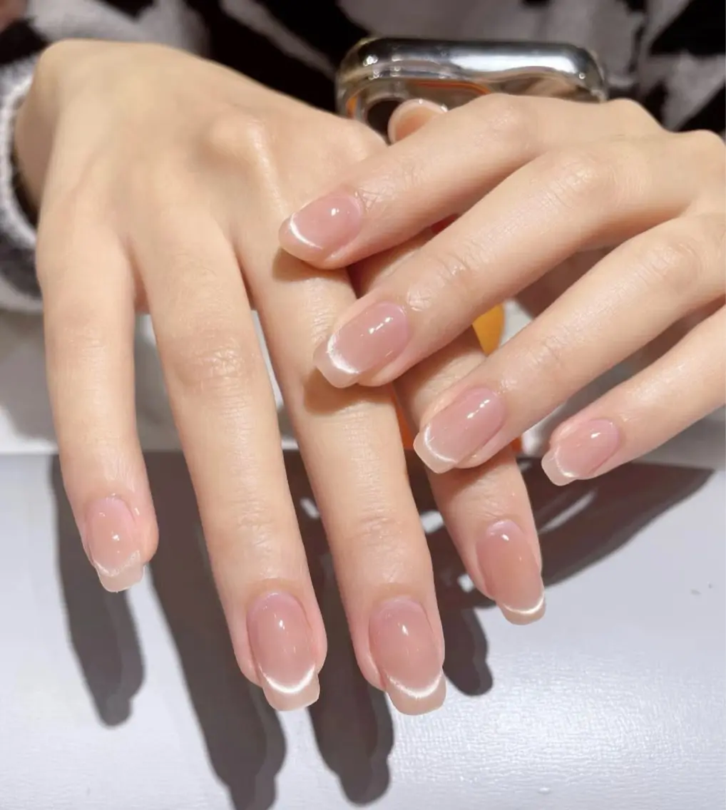 ネイル ハンドネイル Dione Nail ハチワレのネイルデザイン