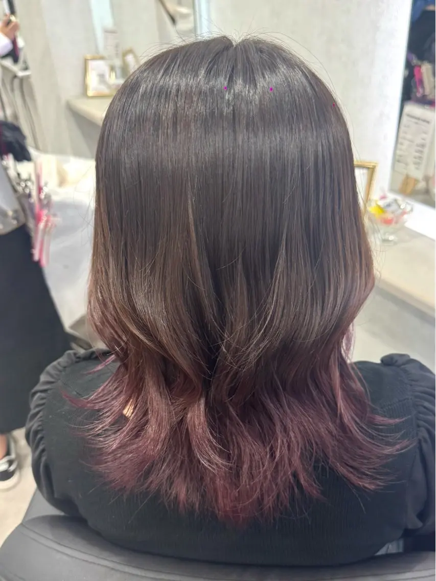 【🎐伸びてもカワイイ🎐】♡ྀིブリーチ込グラデーションcolor♡ྀི➕3step トリートメント🩵の写真