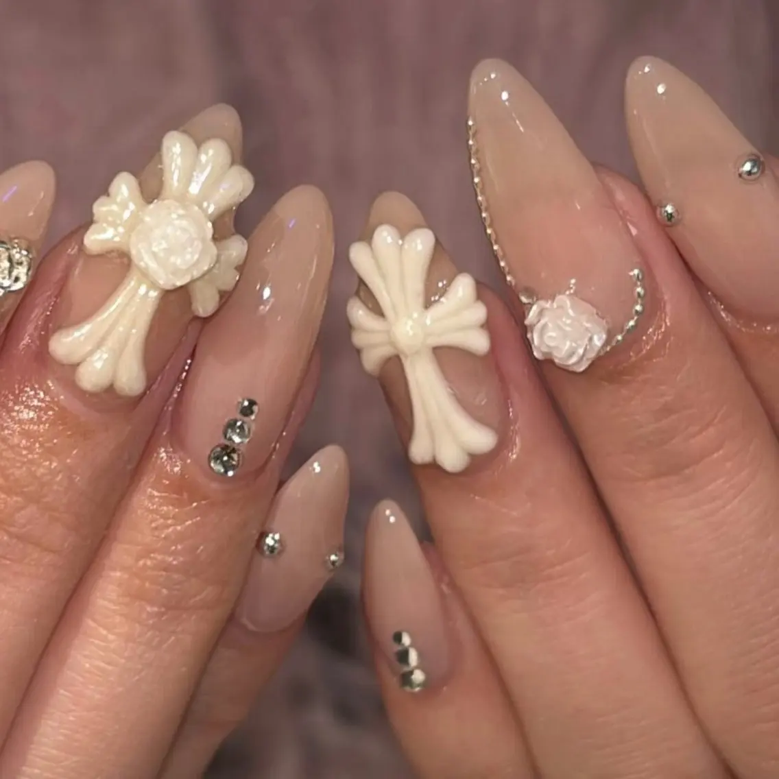 ネイル ハンドネイル BERA NAILSのネイルデザイン