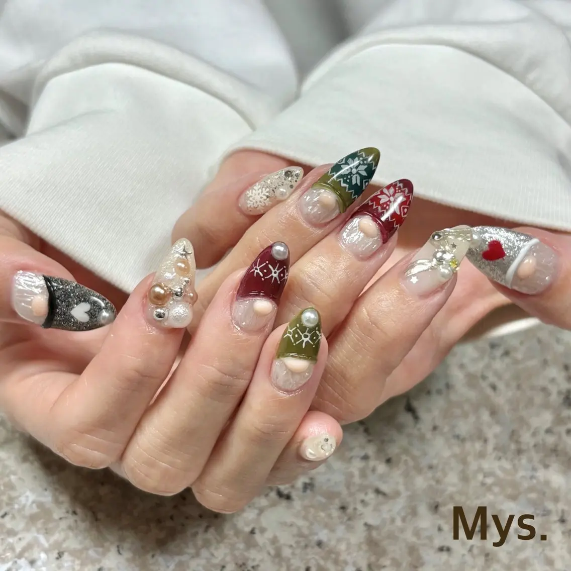ネイル ハンドネイル Mys. 三上紗紀のネイルデザイン