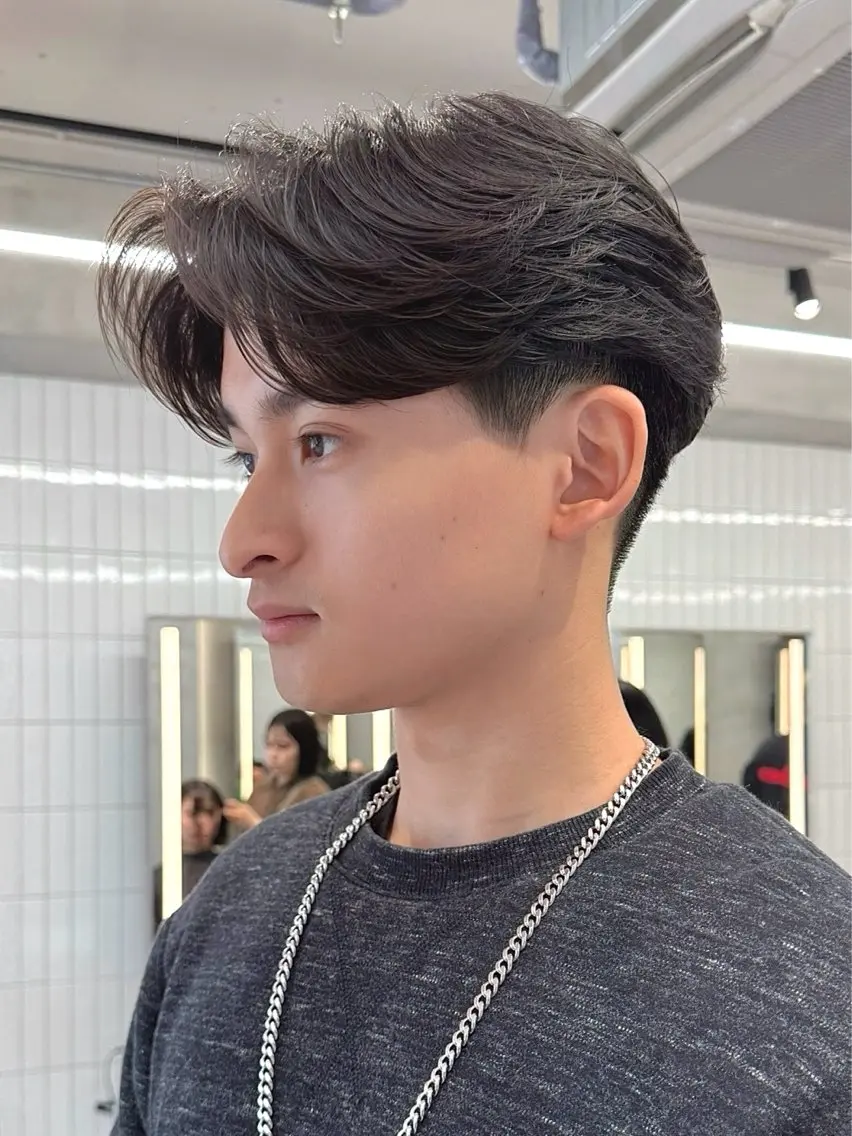 ショート 鎌田健 センターパート/渋谷のヘアスタイル