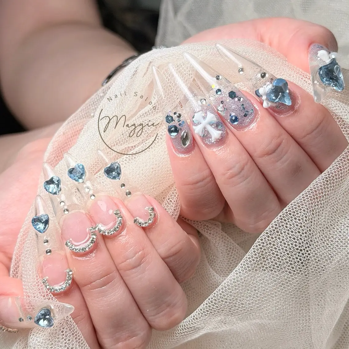ネイル Maggie Nails🦋のネイルデザイン