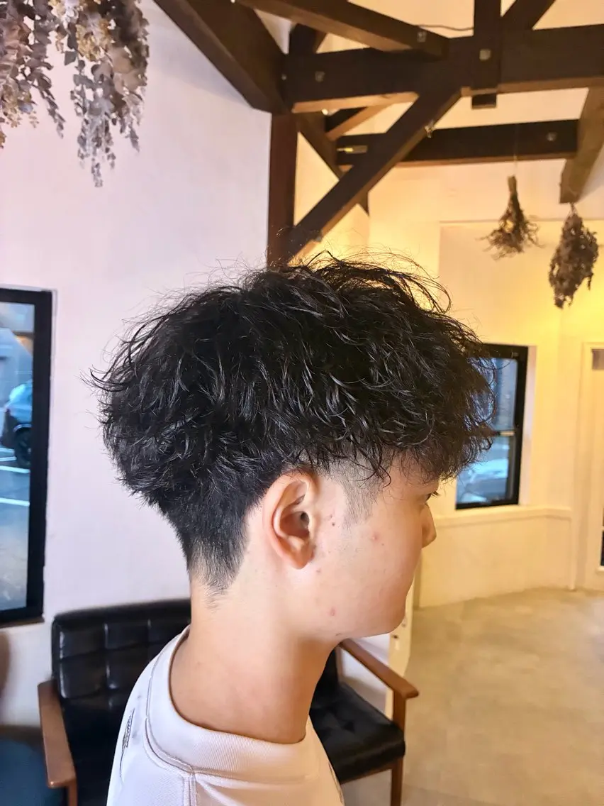 パーマ メンズ TERU 【美髪、髪質改善】のヘアスタイル