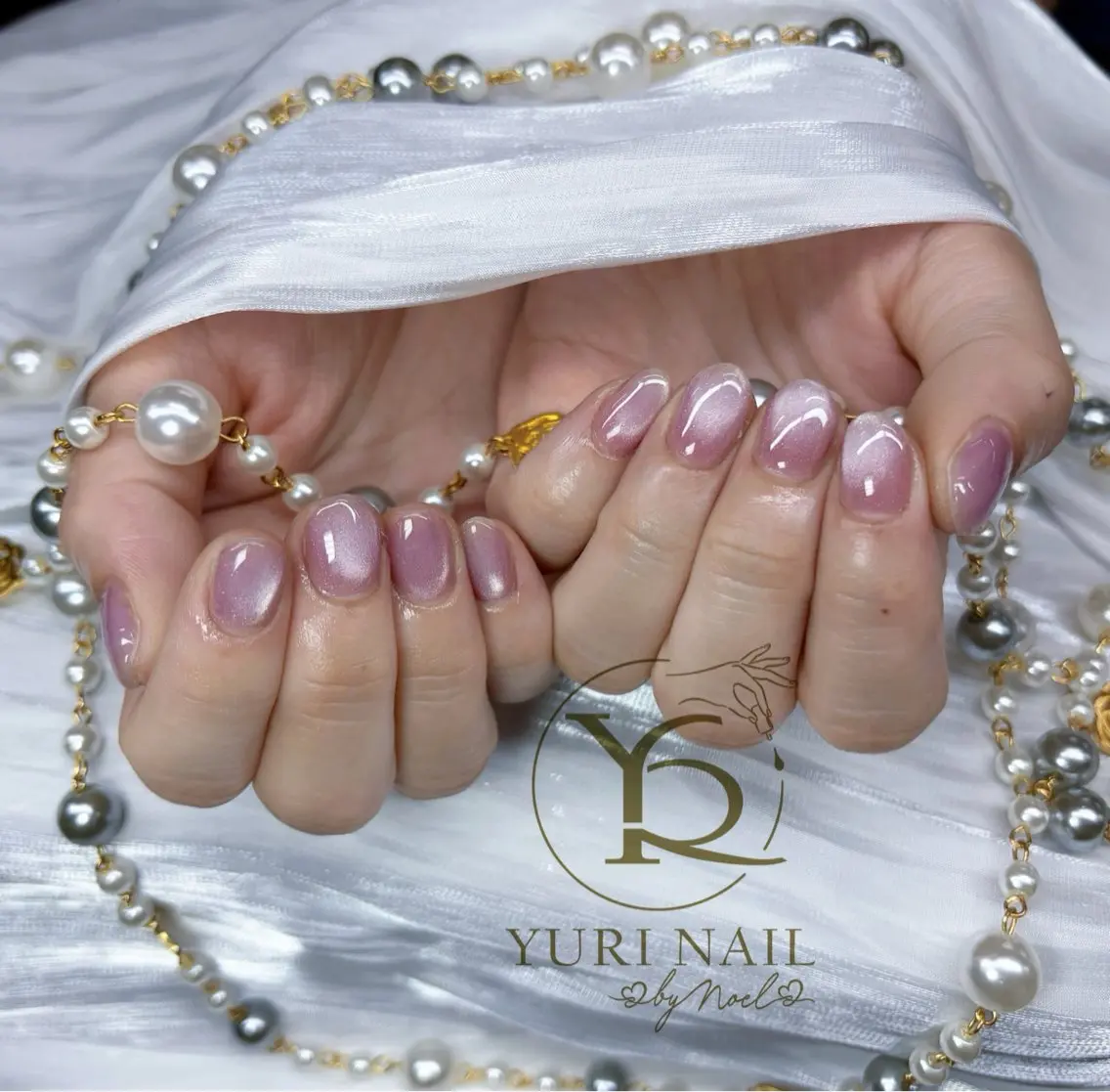 ネイル ハンドネイル フットネイル ハンドケア YURI Nail NARITAのネイルデザイン