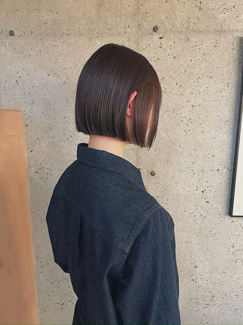 ショート 切りっぱなしボブ 前下がりボブ ボブレイヤー ボブ くびれヘア 平尾薬院/IZAKI ボブ/ショート/前髪のヘアスタイル