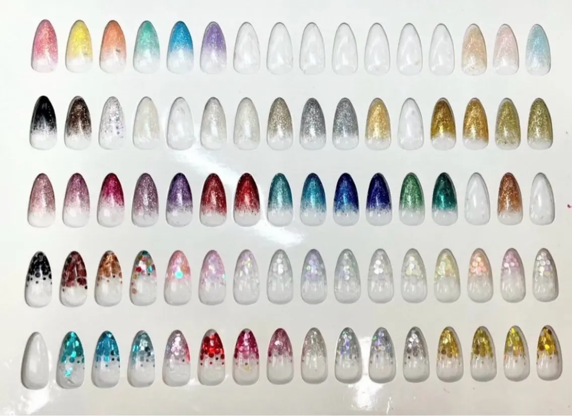ネイル MAXKELLY MAIKAのネイルデザイン