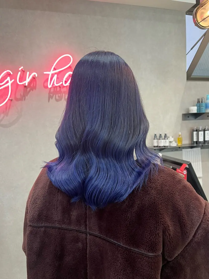 ミディアム カラー カット ヘアカラー 🪽髪質改善矯正 🤍MIU🤍のヘアスタイル