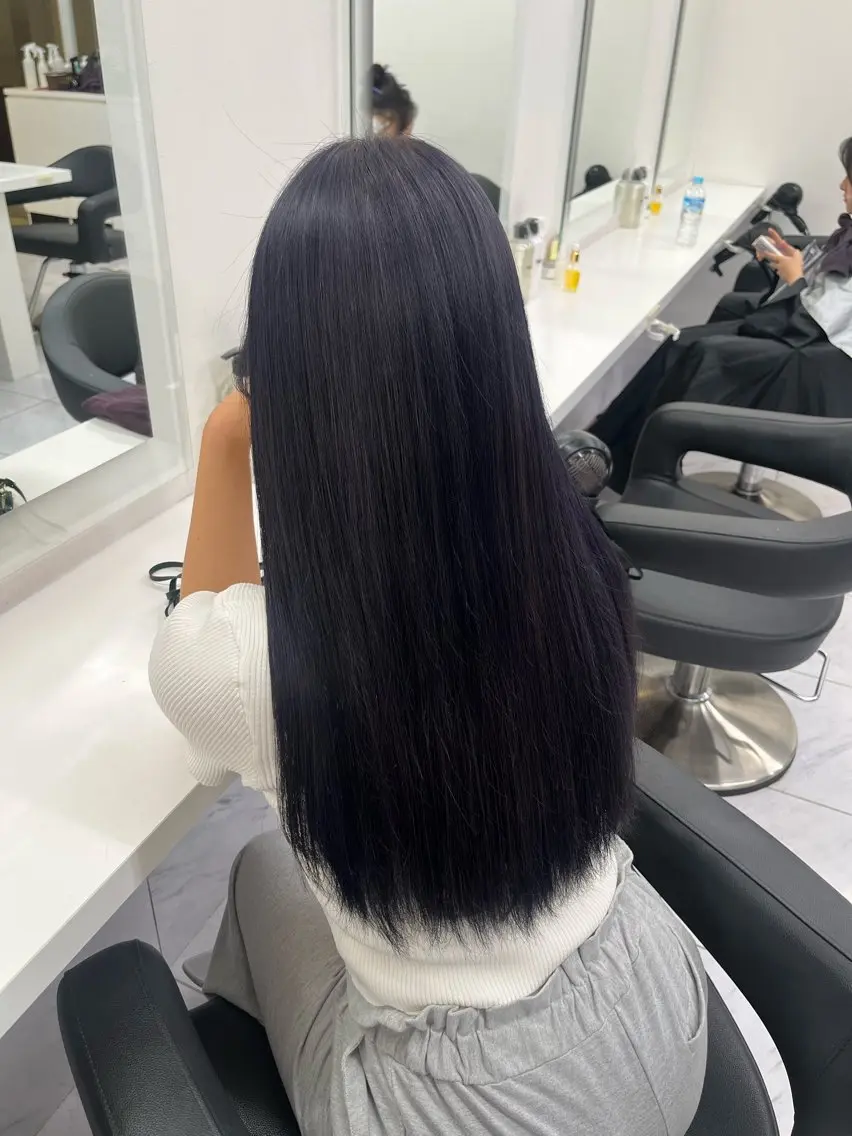 ロング ヘアカラー トリートメント ヘッドスパ ヘアセット 寒色/ベージュヘア ブリーチありMiOのヘアスタイル