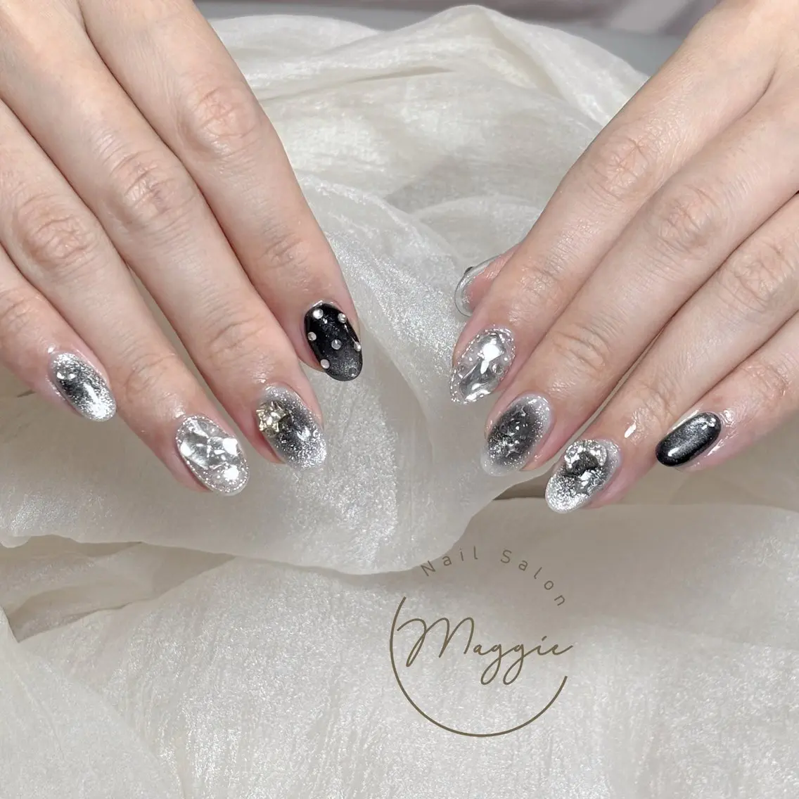 ネイル ハンドネイル MaggieNail timiのネイルデザイン