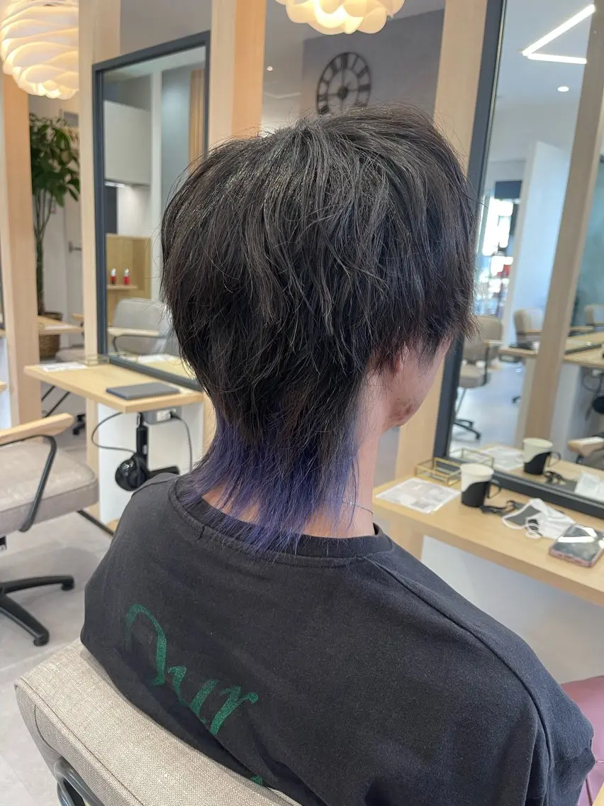 ショート メンズ メンズインナーカラー メンズパーマ メンズウルフカット ウルフカット カット パーマ ショートとレイヤーが 好きな人|三浦翔のヘアスタイル