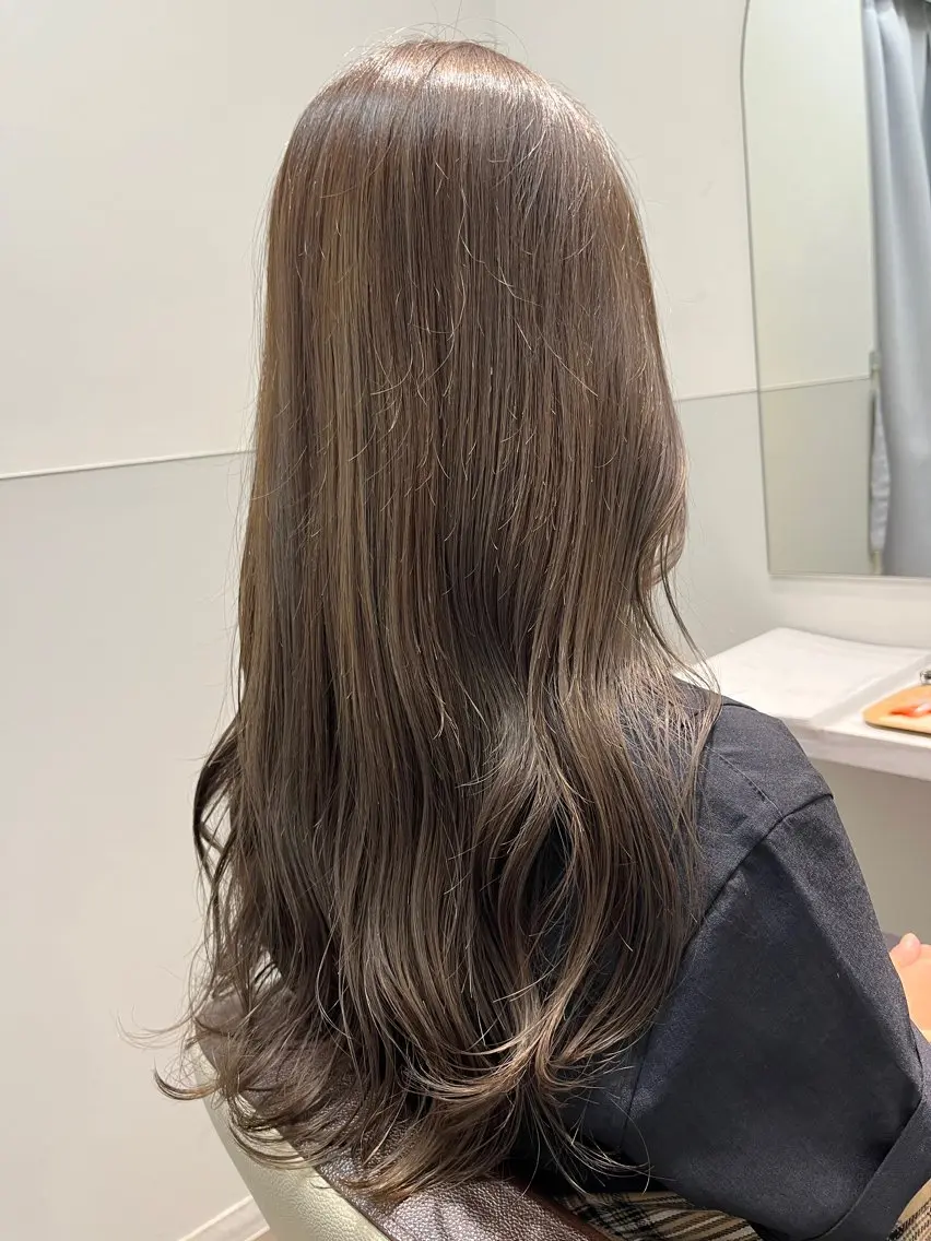 ロング カラー 髪質改善 トリートメント 藤井 仁紀のヘアスタイル