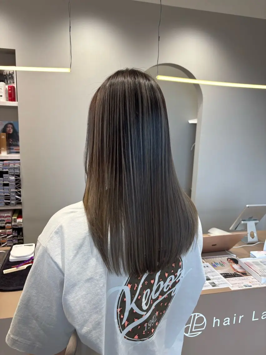 ロング レイヤーカット ヘアカラー 内藤 美幸のヘアスタイル