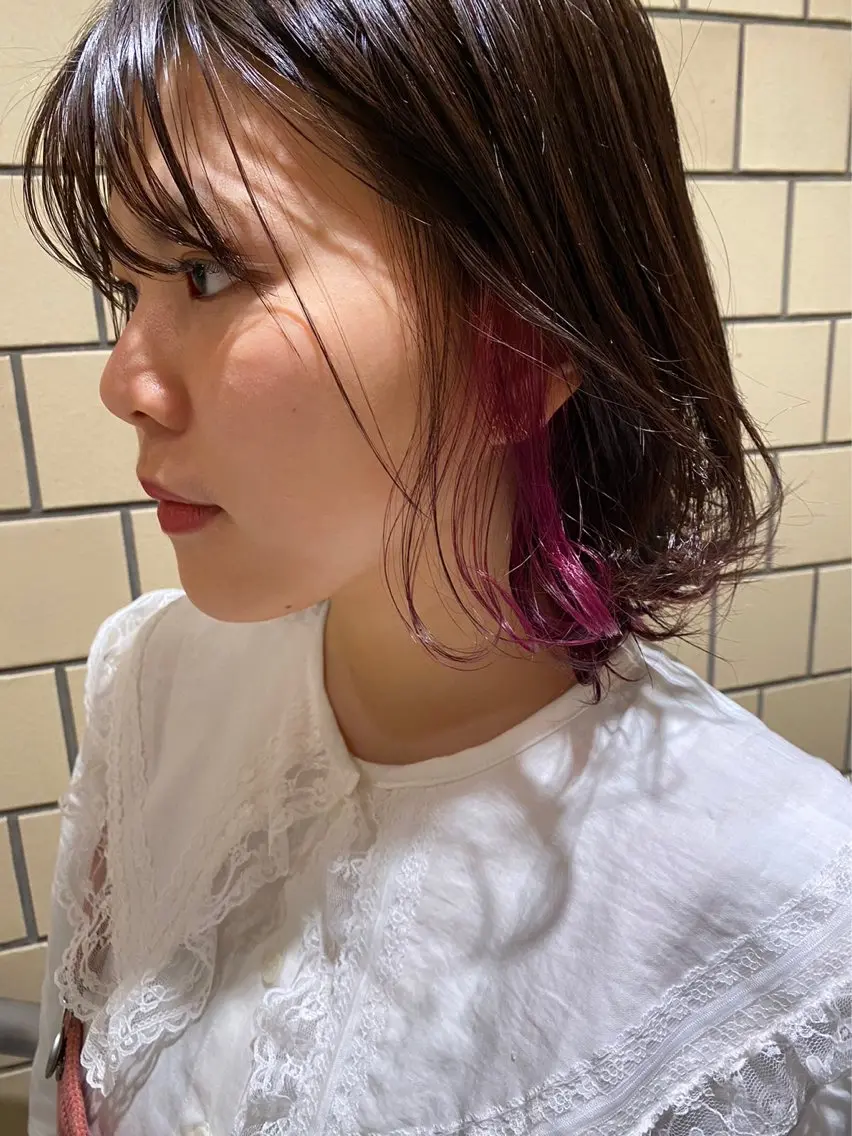 ミディアム カラー インナーカラー アシカガ ヨウコのヘアスタイル