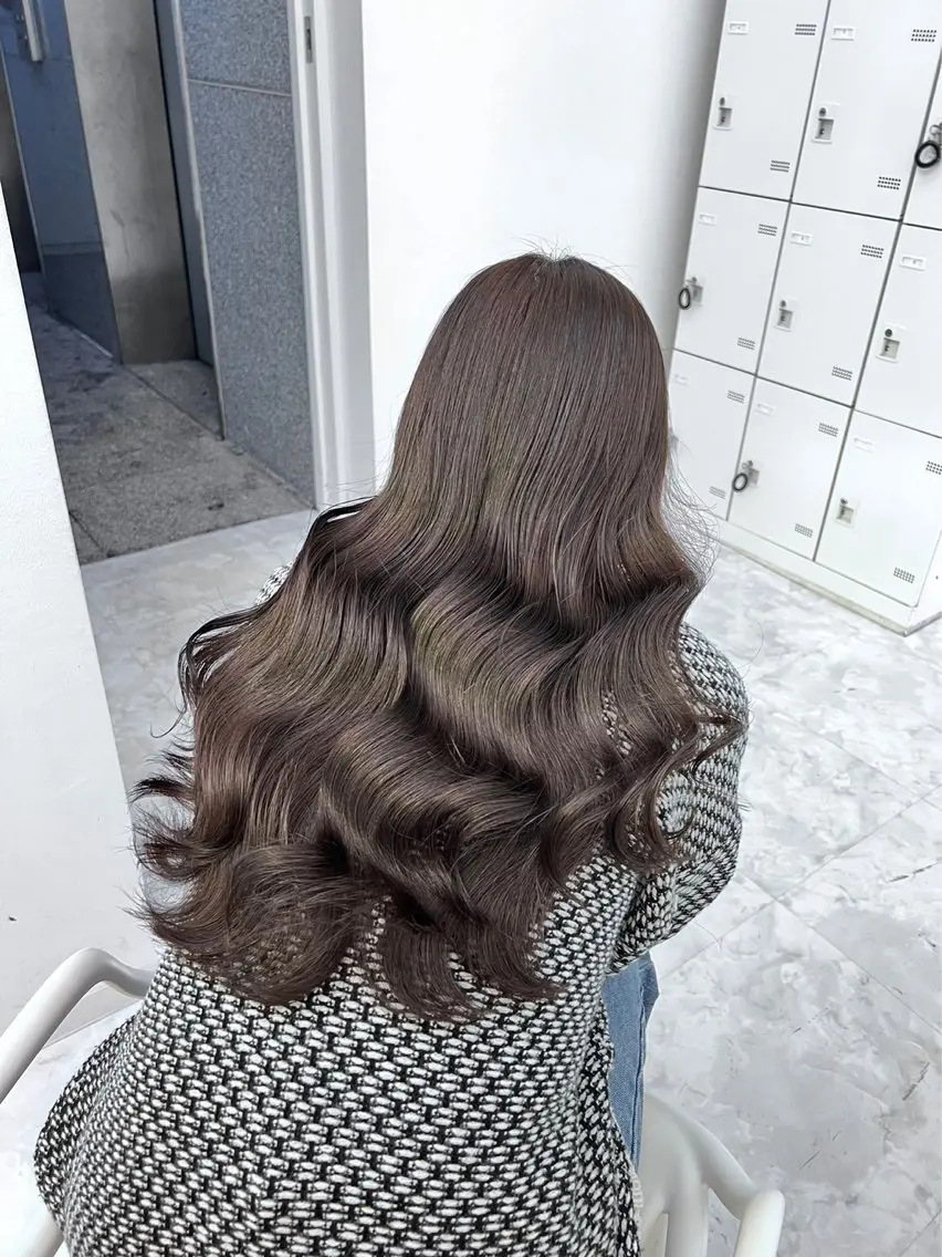ロング ブリーチなし透明感 カラー/MISANOのヘアスタイル