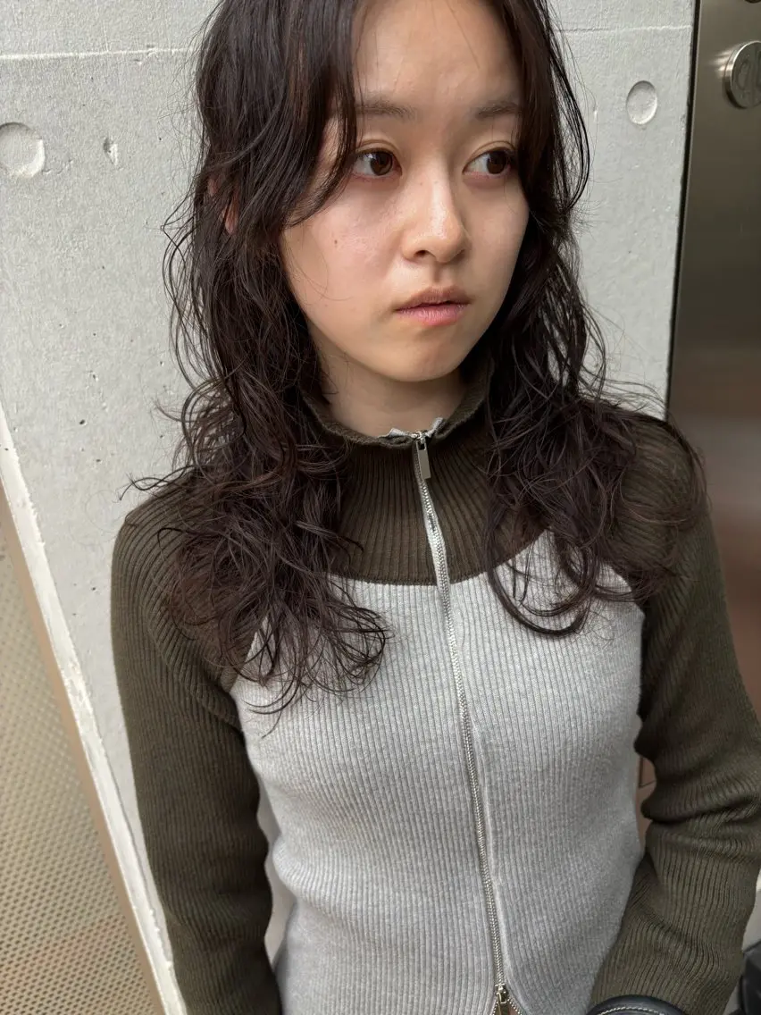 ロング パーマ カット パーマ しみず さくら🌸のヘアスタイル