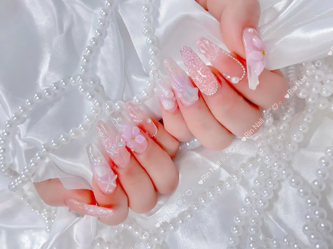 ネイル オーロラネイル ブルー フットネイル ジェルネイル 氷ネイル・うるうるネイル ハンドネイル Rin Nail 新大久保店のネイルデザイン