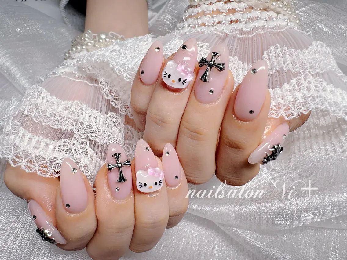 ネイル ハンドネイル ✨Nailsalon Vi+✨のネイルデザイン