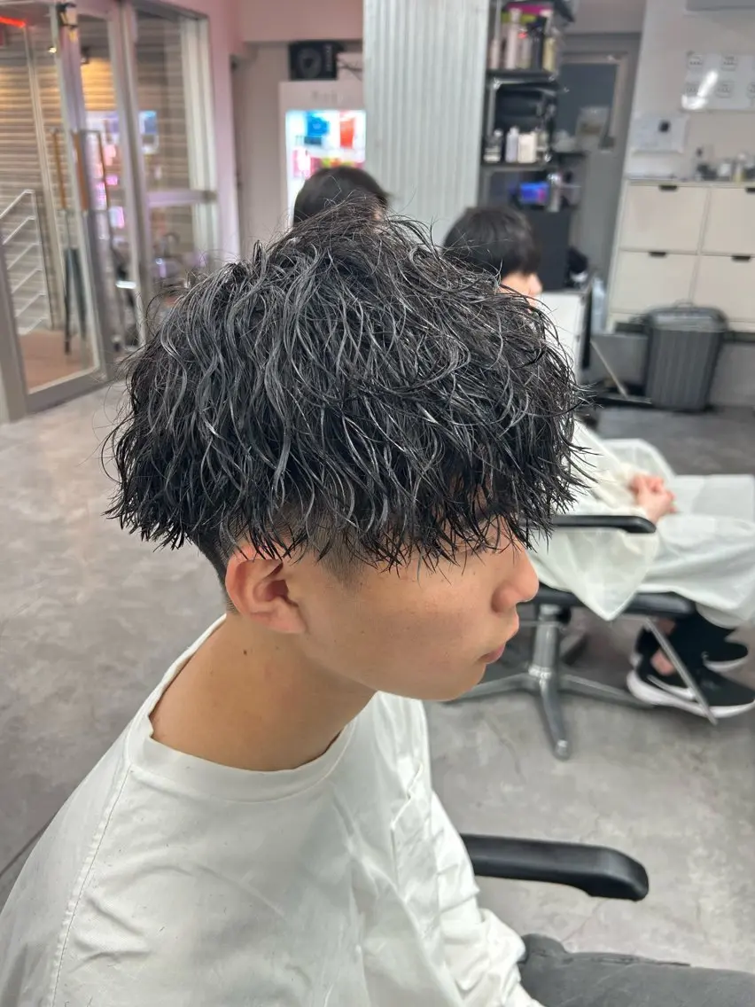 パーマ メンズ カット パーマ パーマ支持率No.1 ❤️🔥安成弾のヘアスタイル