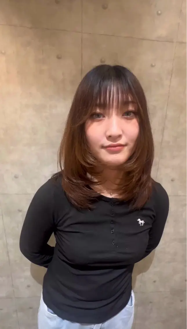 レイヤーカット予約可能日7/1.7/2.7/4.7/8.7/9.7/11.7/14.7/15.7/16​〜​の写真