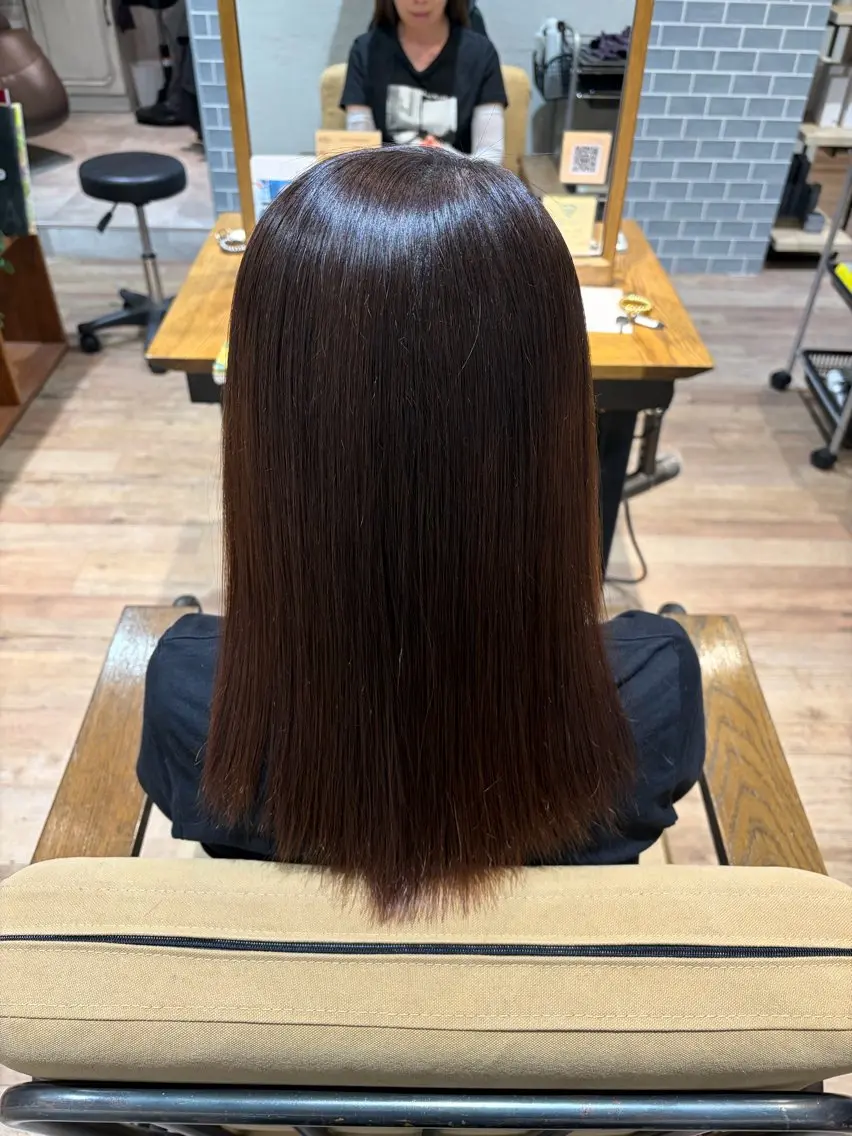 ロング 縮毛矯正 澤入 鈴のヘアスタイル