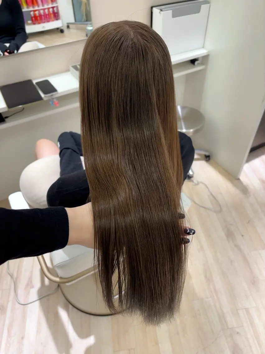ロング カラー ParveMix 岡本えりかのヘアスタイル