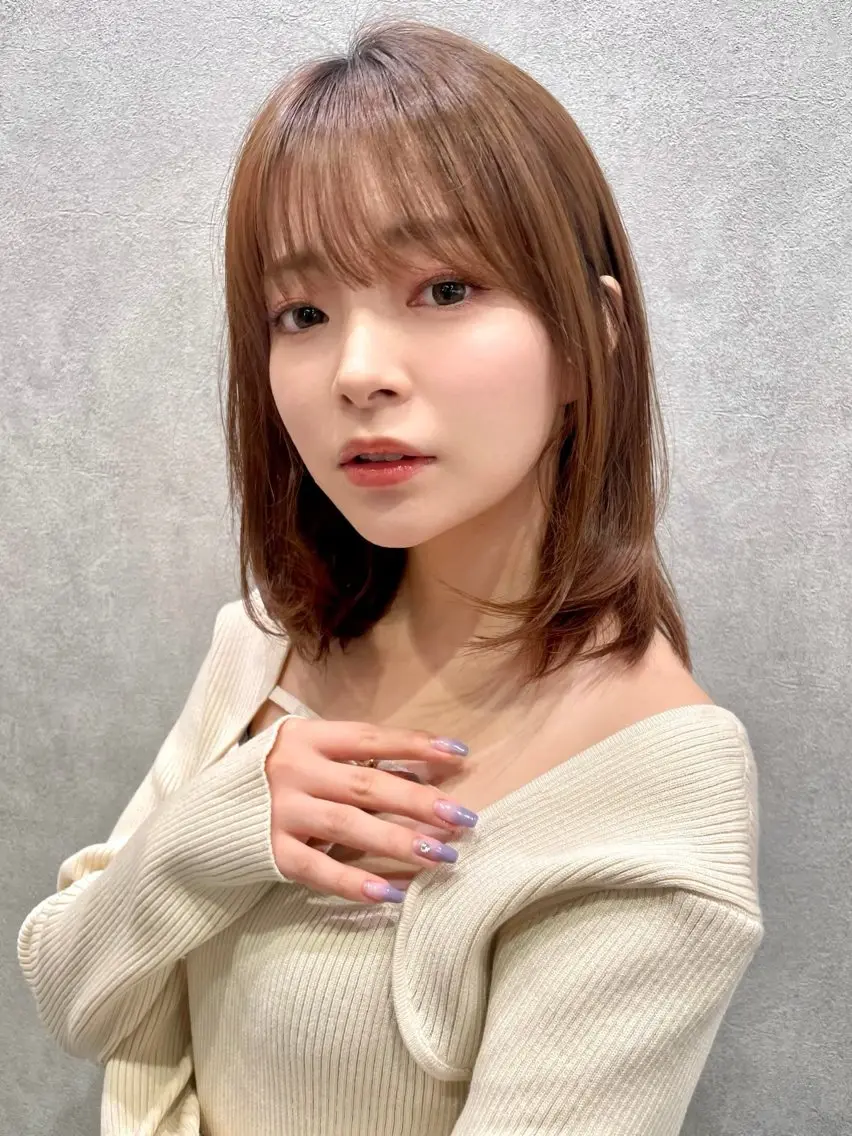 ミディアム カラー ヘアアレンジ 顔周りカット 韓国風ヘア レイヤーカット 小顔カット カット ヘアカラー ✨レイヤー/ 透明感カラー✨冨永剛のヘアスタイル