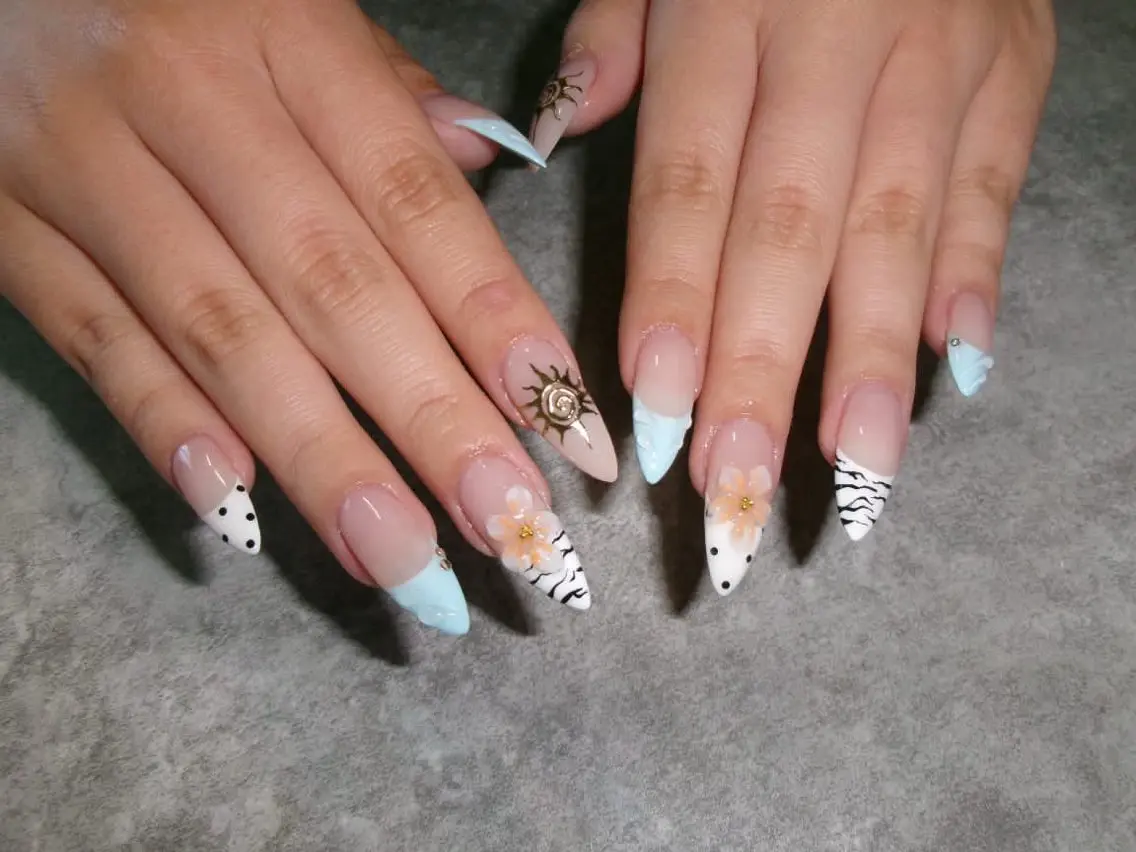 ネイル en.nail⭐︎ 丹波橋のネイルデザイン