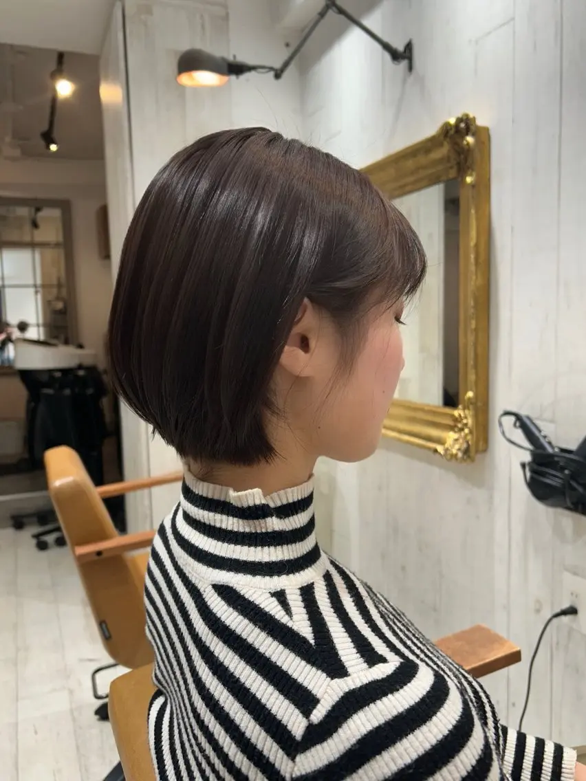ショート カラー ベージュカラー ブラウンカラー 透明感カラー ヘアカラー re view 日和のヘアスタイル