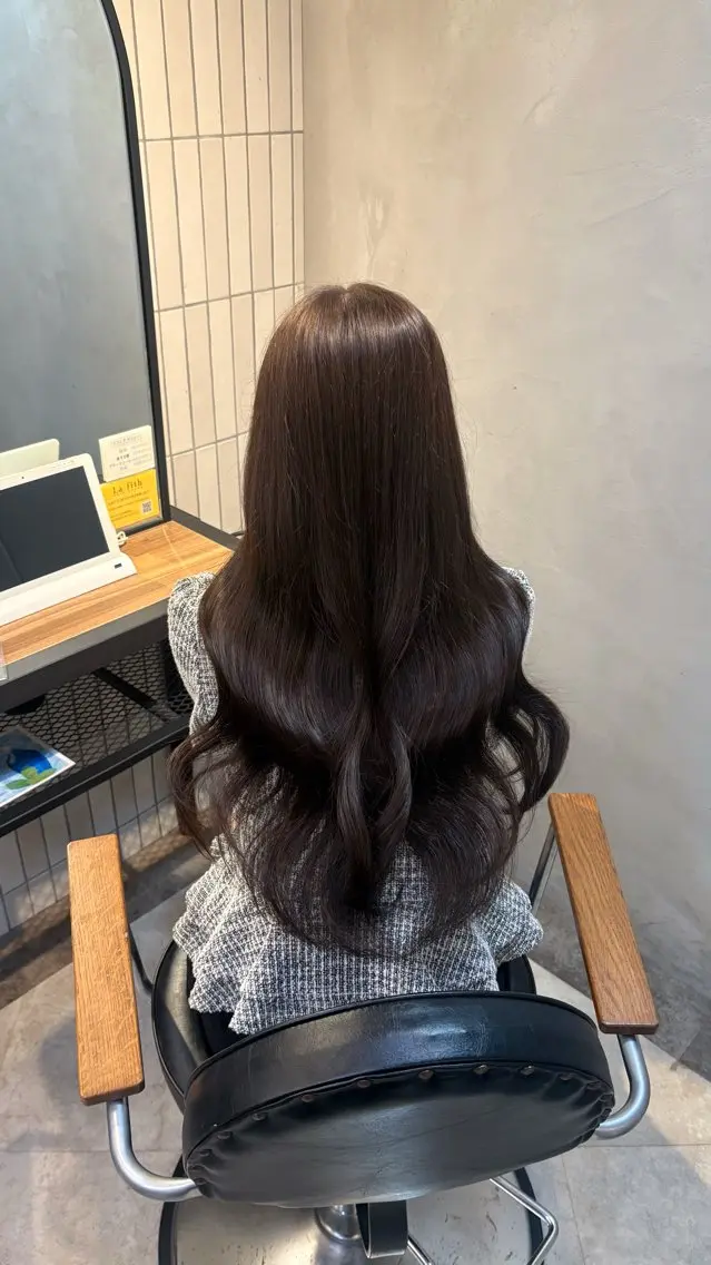 ロング カラー ヘアカラー トリートメント 𝒌𝒚𝒐𝒌𝒂 ︎︎のヘアスタイル